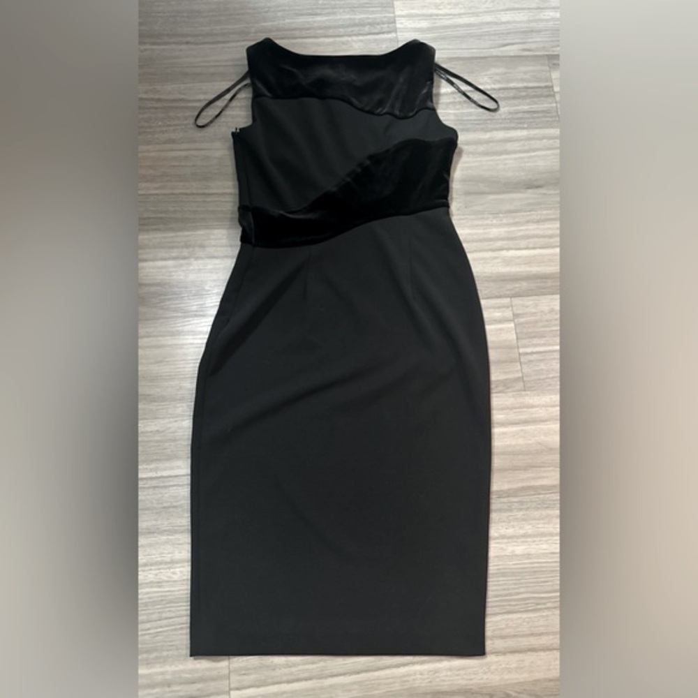 Calvin Klein Elegant Dress (Flaw)